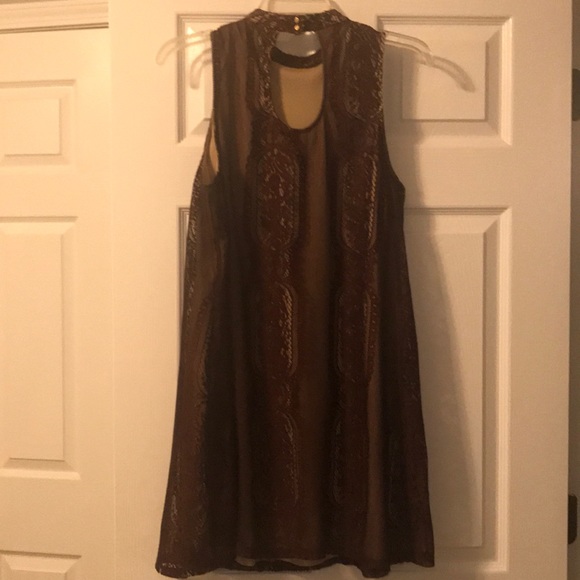 Lace Burgundy Cocktail Dress - Picture 4 of 4